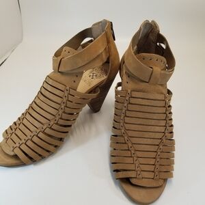 Vince Camuto Eisen Womans Size 9/39 Brown Strappy Gladiator Sandals Back Zip